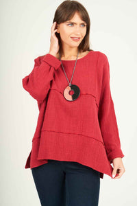 Relaxed Cotton Top with Necklace