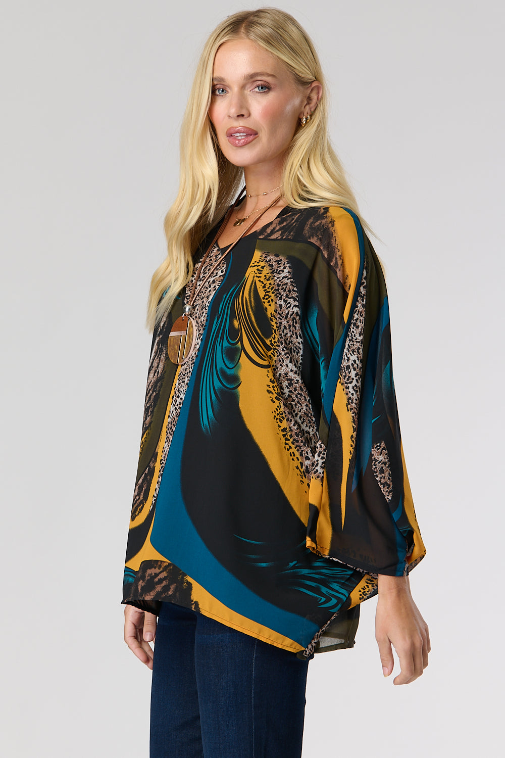 Saloos Batwing Shape Top with Necklace