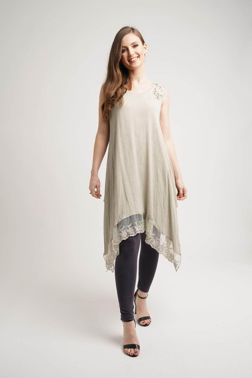 Saloos Dress 12 / Stone Crinkle Sleeveless Midi-Dress