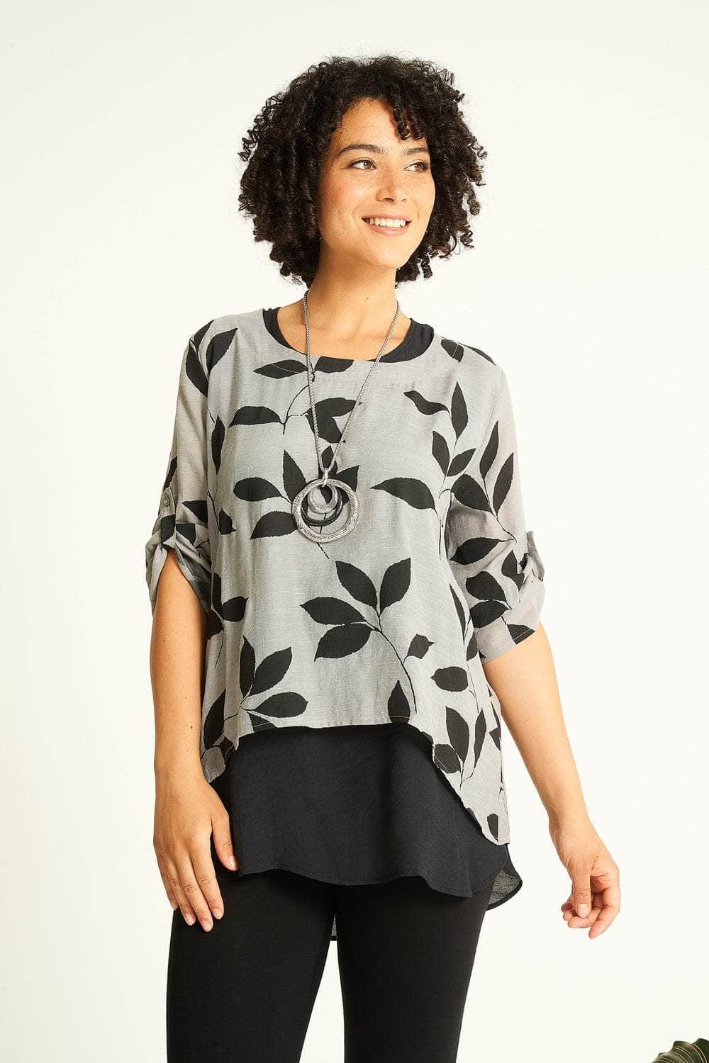 Saloos Leaf Pattern Double Layer Top with Necklace