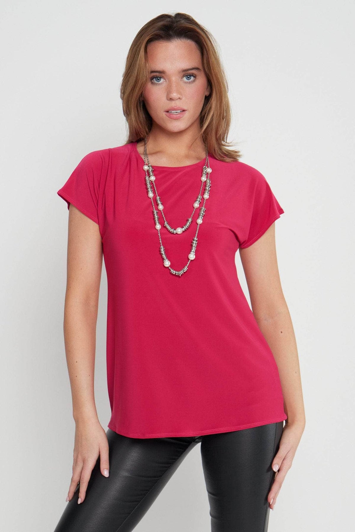 Saloos Top Poppy / 12 Essential Extended-Shoulder Top with Necklace