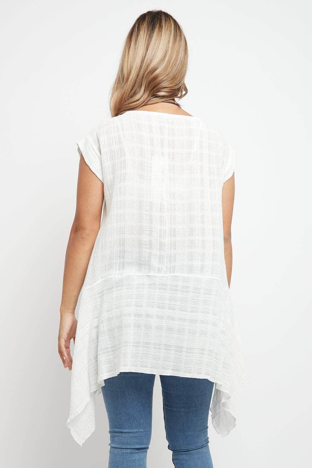 Saloos Top Relaxed Cut Woven Cotton Top with Necklace